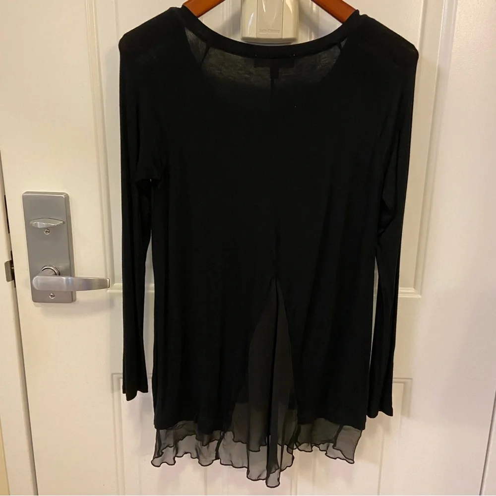 Philosophy Black Sheer Hem Women's Top NWOT - Picture 4 of 14